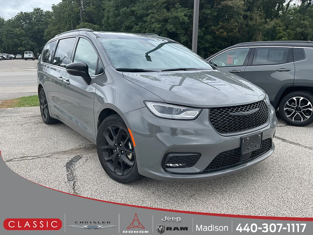 2025 Chrysler Pacifica