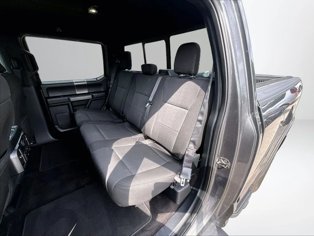 Used 2020 Gray Ford XLT image 27