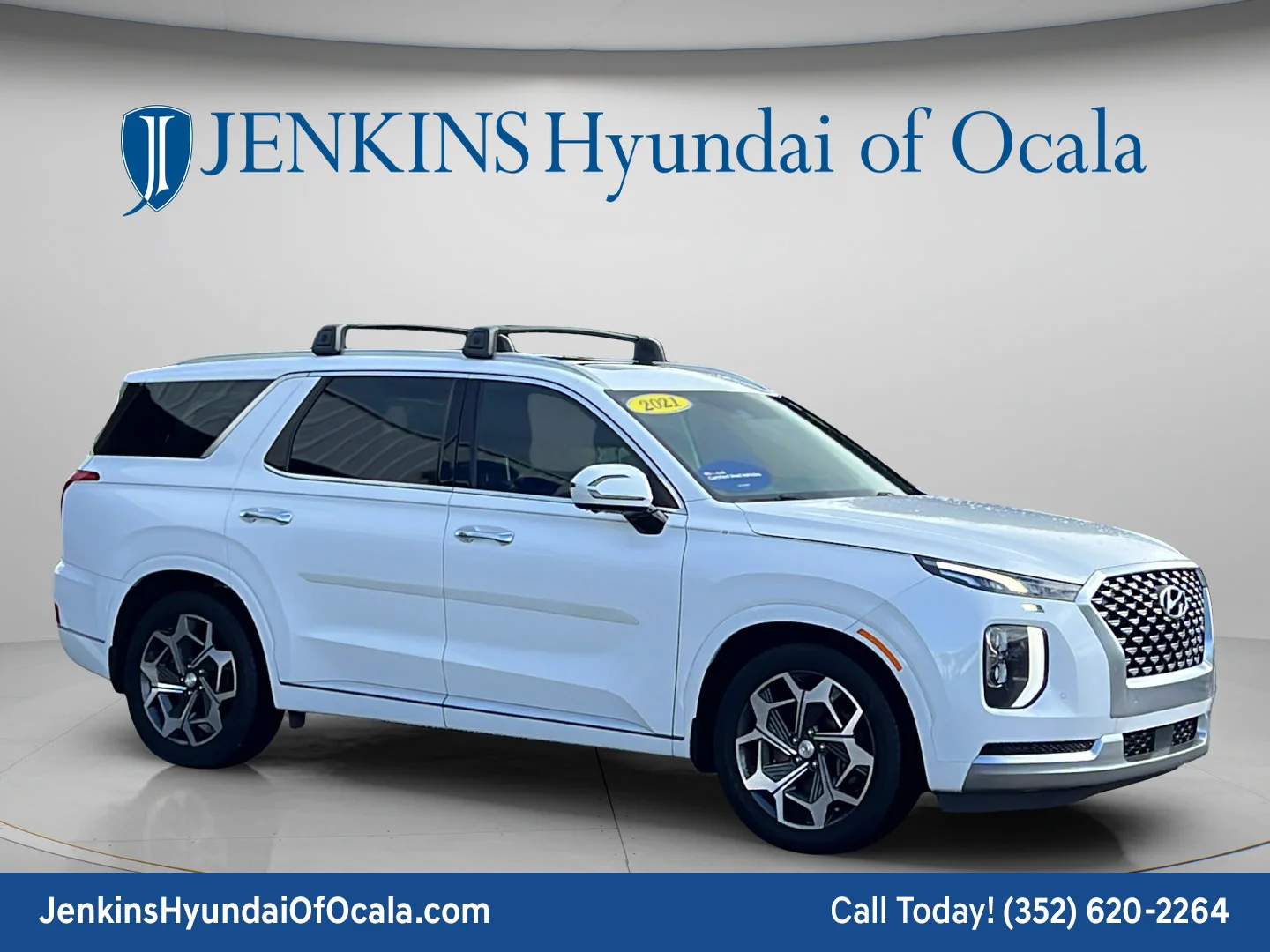 Used 2021 Hyper White Hyundai Calligraphy image 1