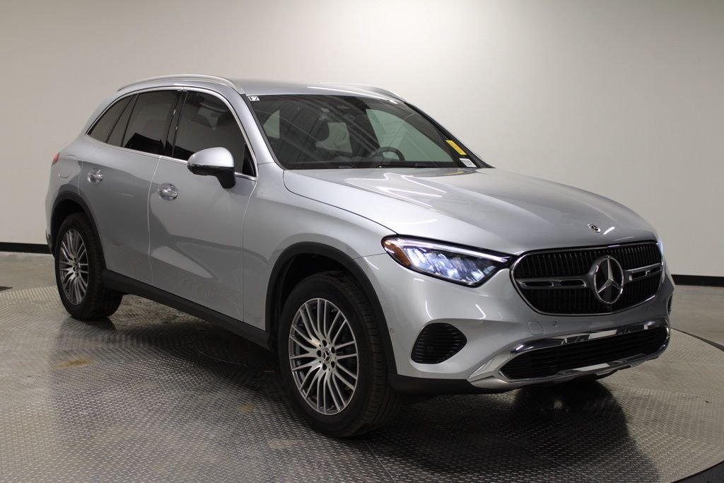 2026 Mercedes-Benz GLC Base - Photo 9