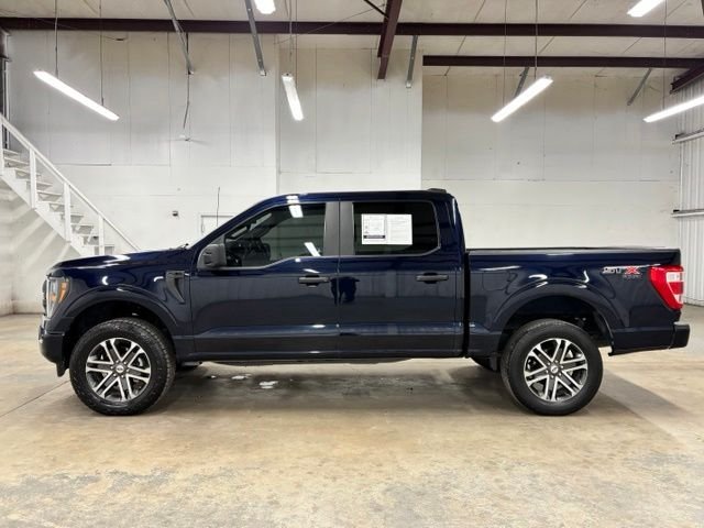 Used 2023 Blue Ford XL image 4