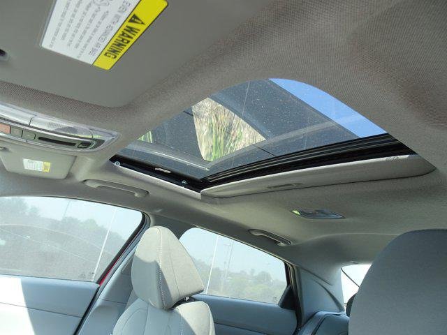 2025 Hyundai Elantra SEL - Photo 10