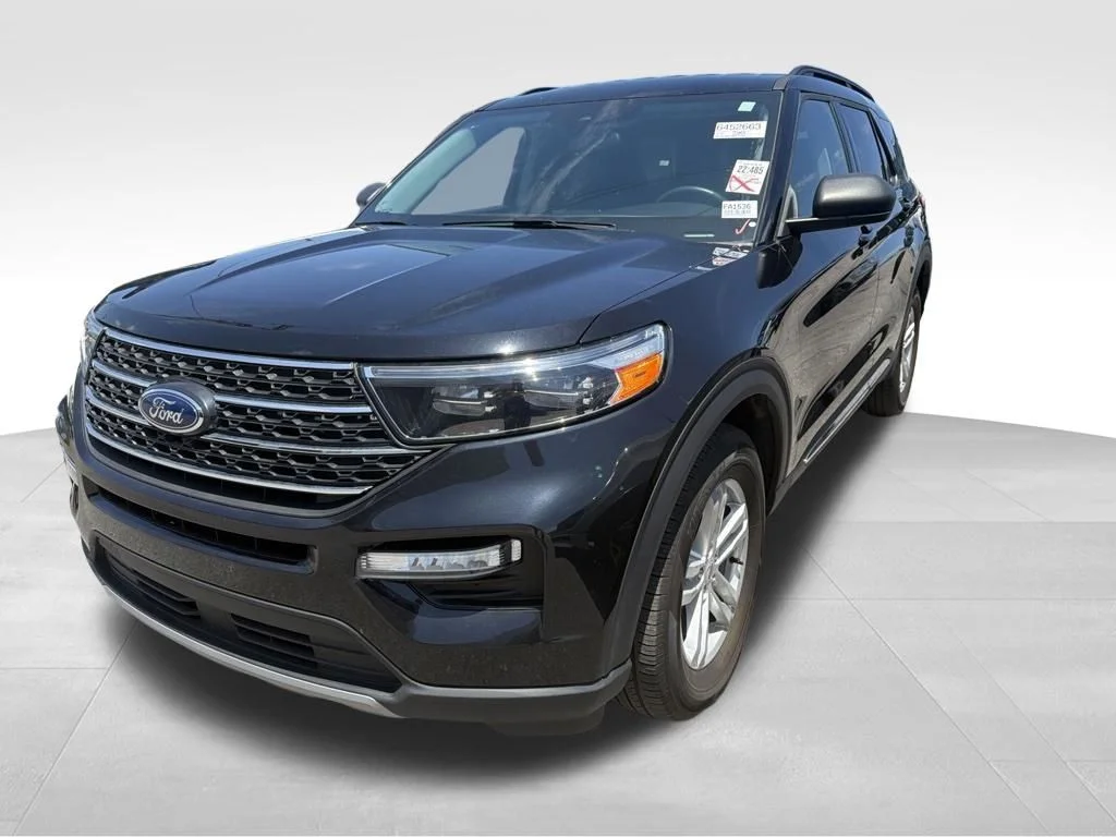 Used 2024 Black Ford XLT image 9