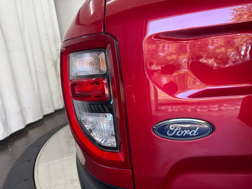 Used 2021 Red Ford Big Bend image 12