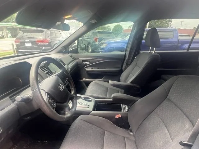Used 2021 Black Honda 2WD Sport image 5