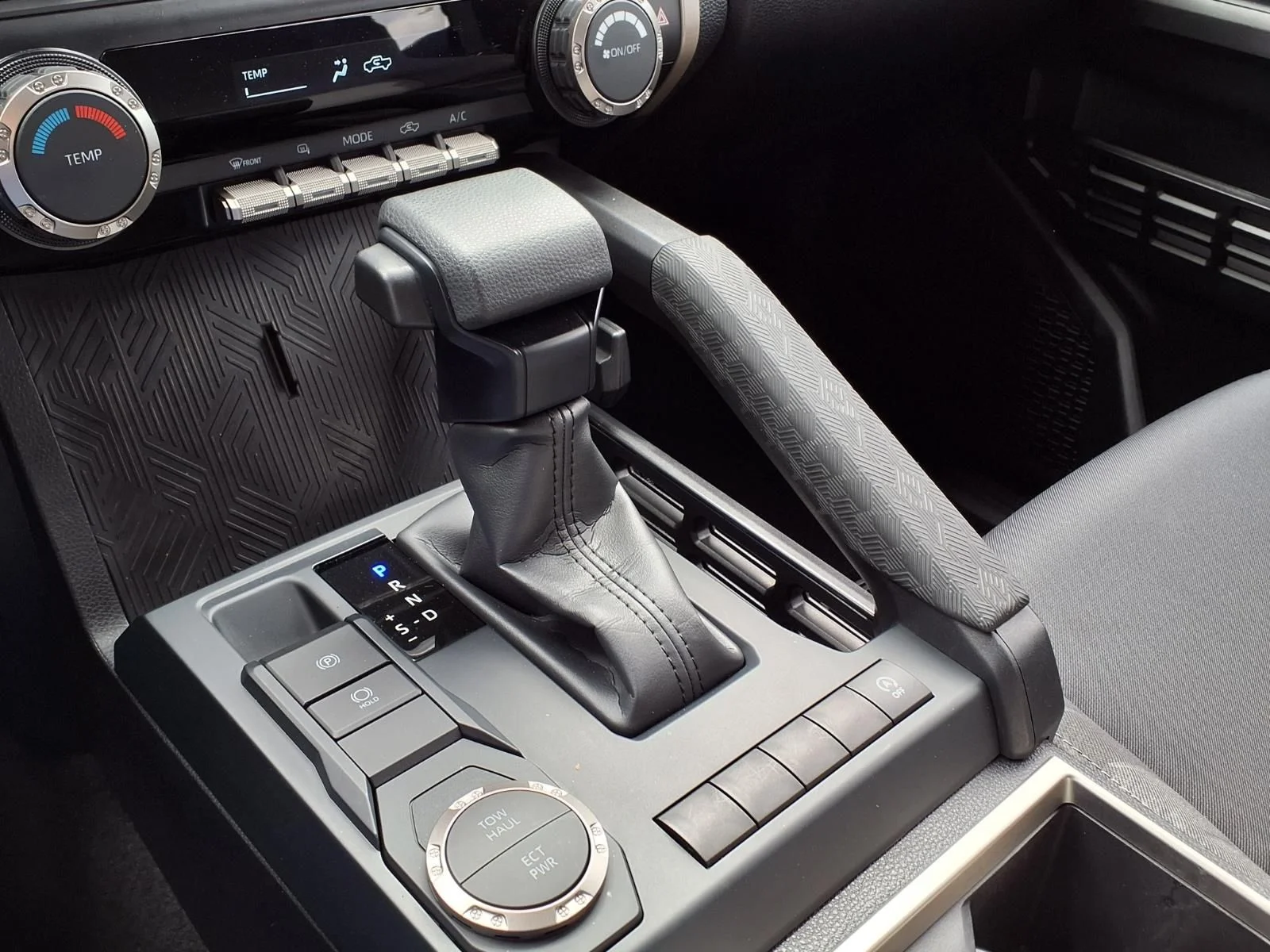 Certified Used 2026  Toyota SR5 image 25