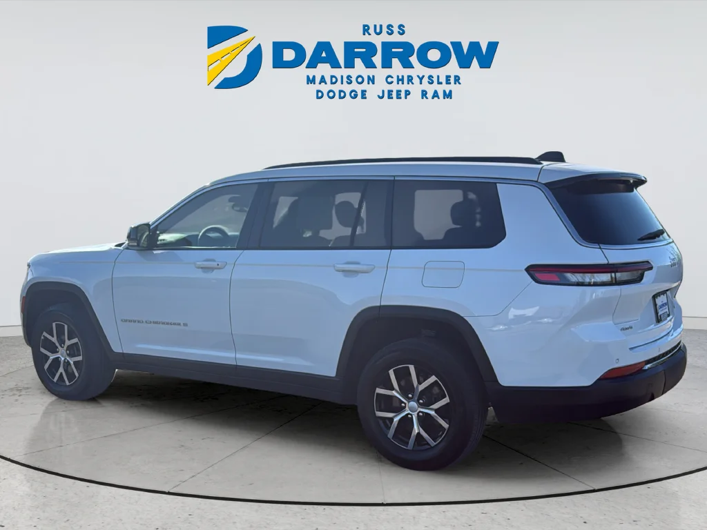 Certified Used 2024 White Jeep Limited image 3