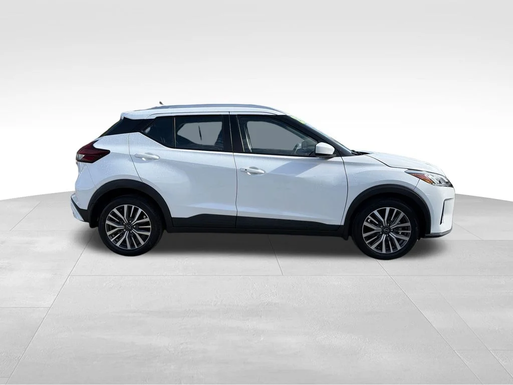 2023 Nissan Kicks SV - Photo 8