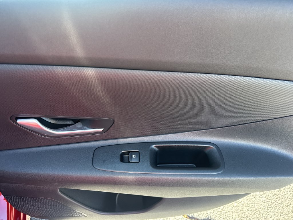 Used 2025 Red Hyundai SE image 16