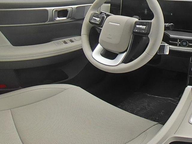 New 2027 Black Hyundai SEL AWD image 36