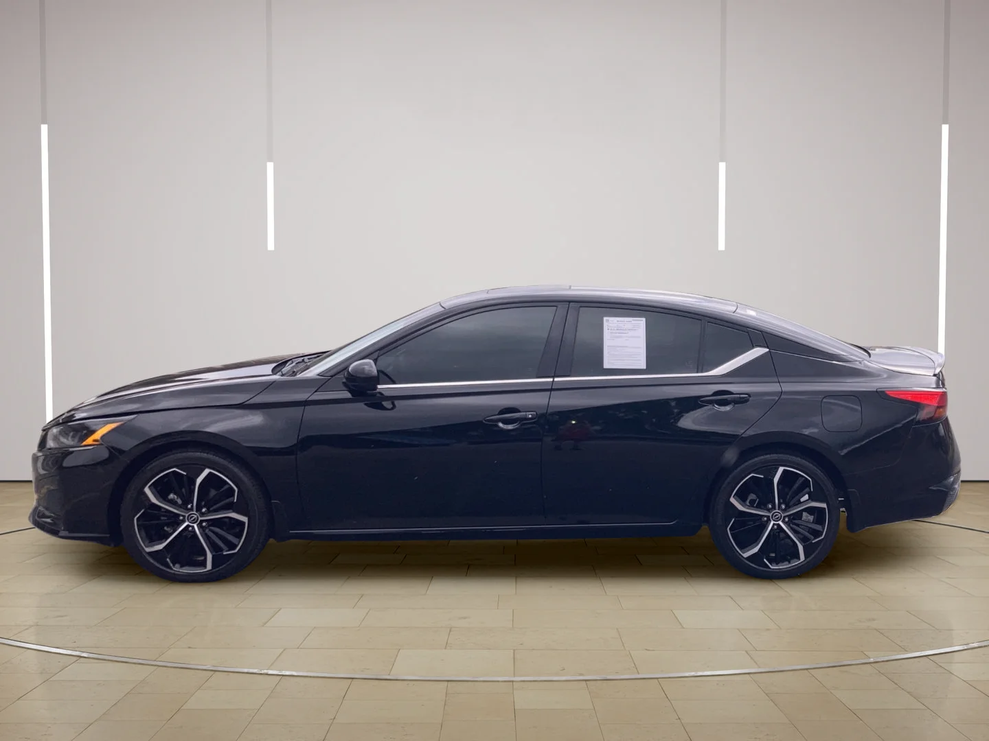 Certified Used 2024 Super Black Nissan 2.5 SR image 8