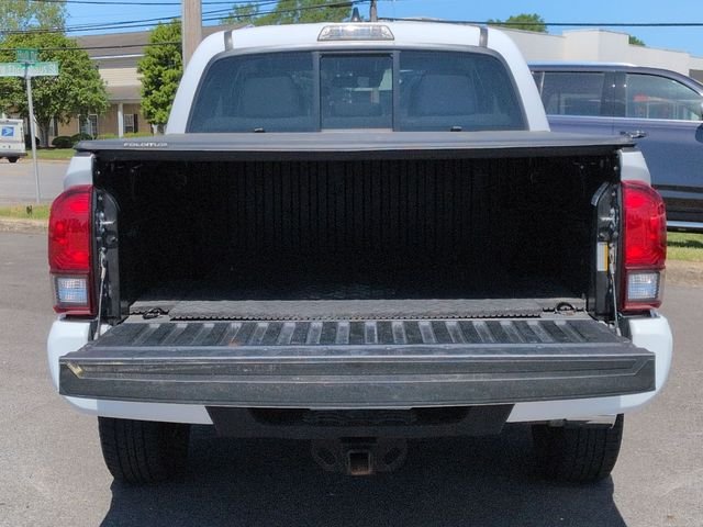 2022 Toyota Tacoma SR - Photo 13