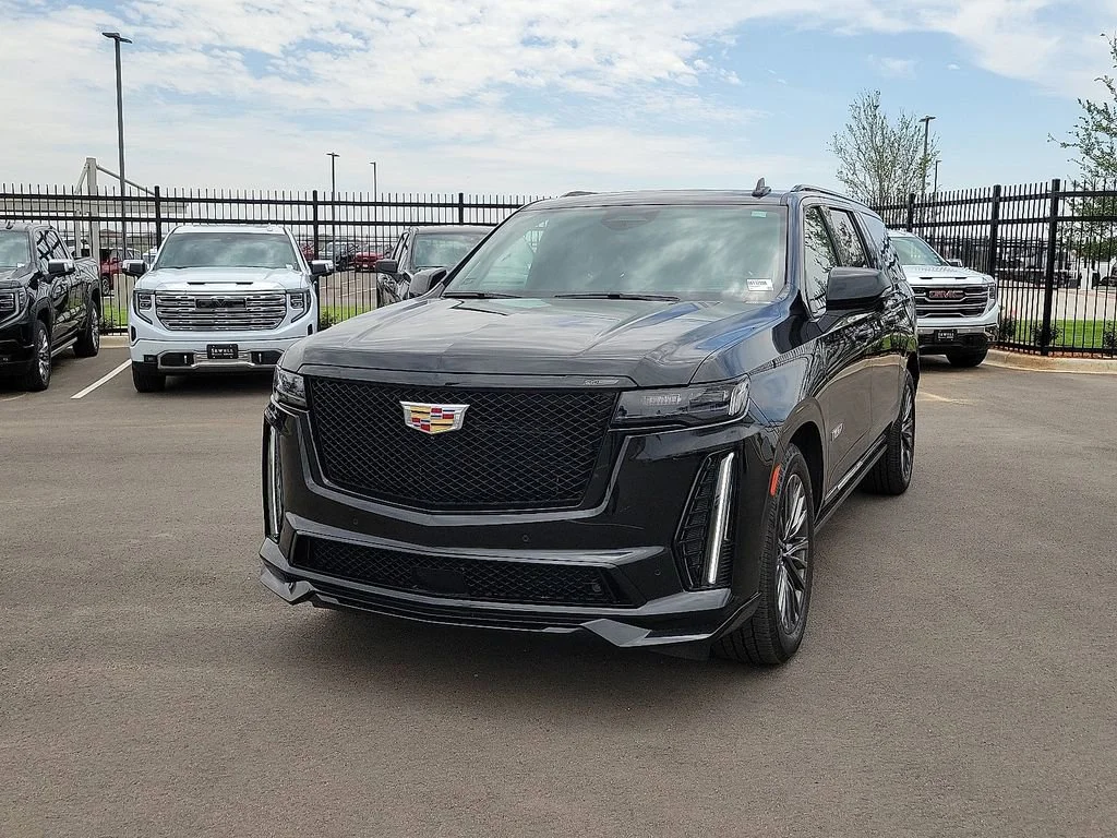 2024 Cadillac Escalade ESV V-Series's photo