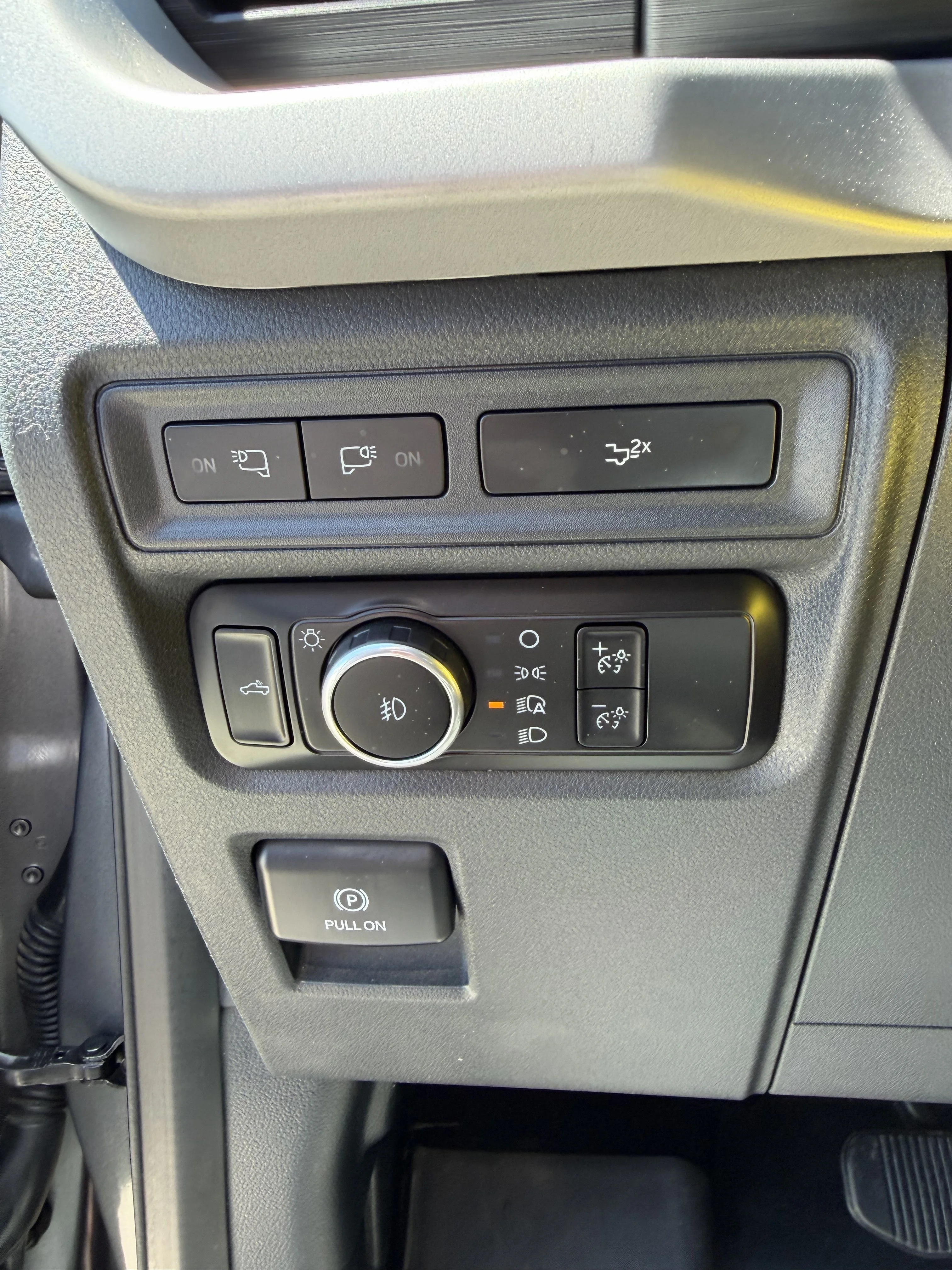 Used 2023 Red Ford XLT image 11