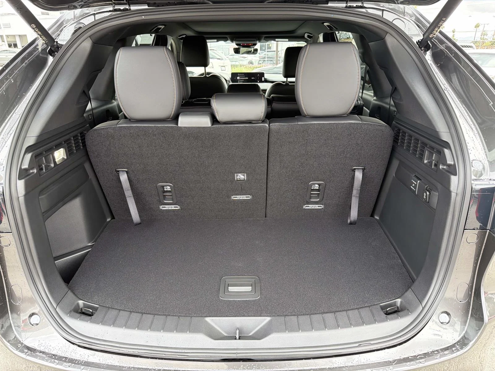 2026 Mazda CX-90 Premium Plus Package - Photo 24