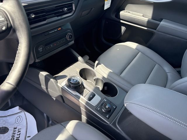New 2026 Space White Metallic Ford Badlands image 18