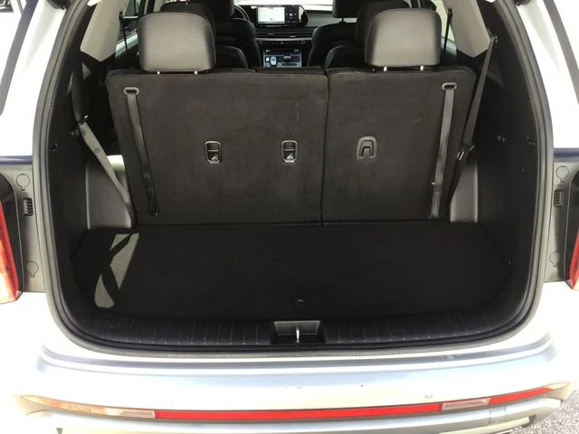 Used 2024 Silver Hyundai SEL image 22