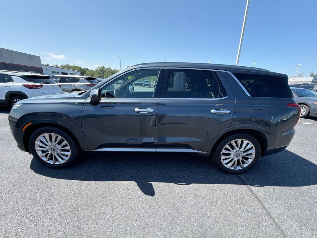 Used 2020 Gray Hyundai Limited image 5