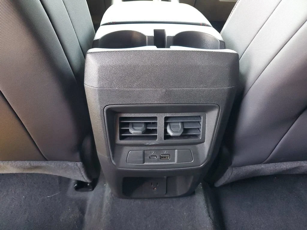 2026 Chevrolet Colorado Z71 - Photo 12