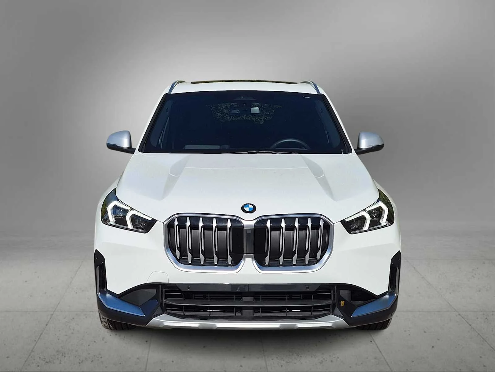 Used 2024 Alpine White BMW xDrive28i image 3