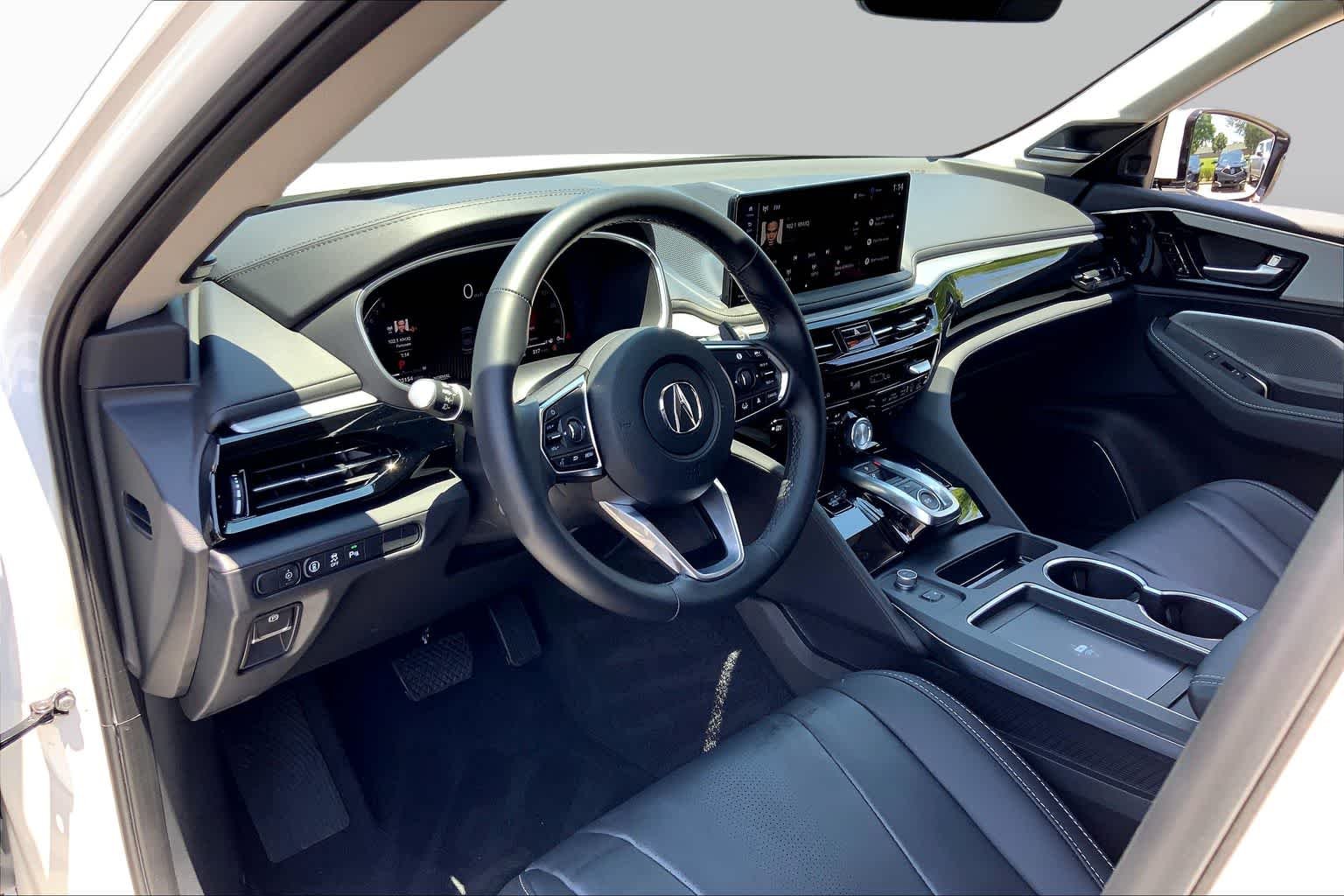 Used 2026 Platinum White Pearl Acura w/Technology Package image 18