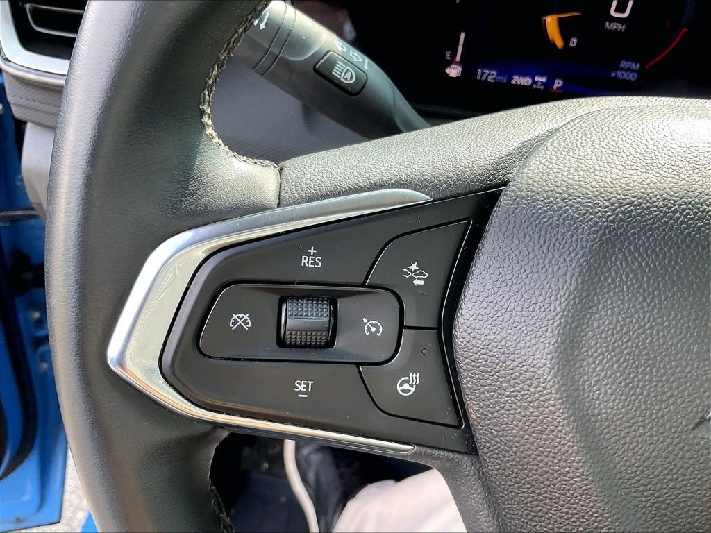 Used 2024 Fountain Blue Chevrolet LT image 22