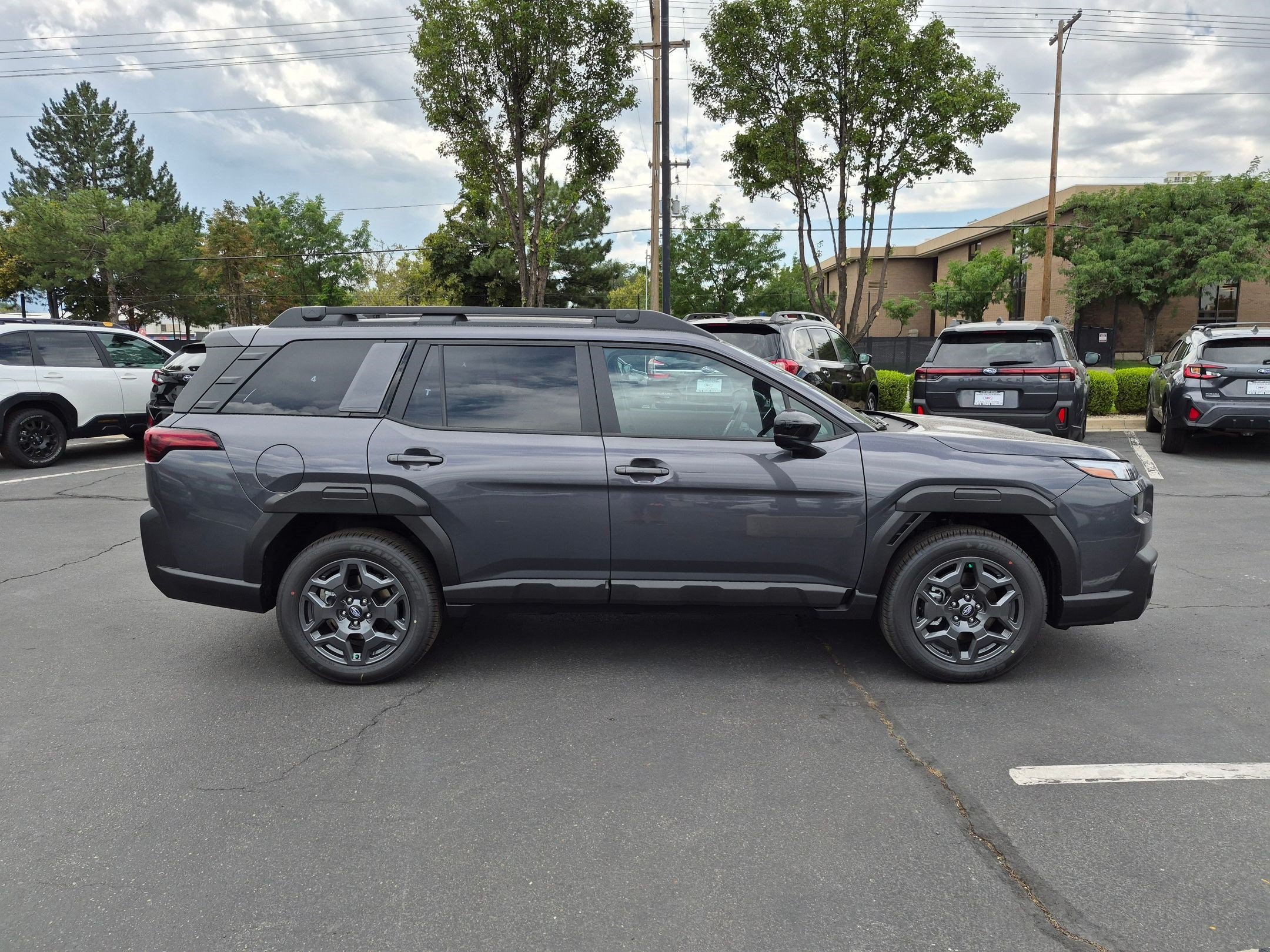 New 2026 MAGNETITE GRAY METALLIC Subaru Premium image 2