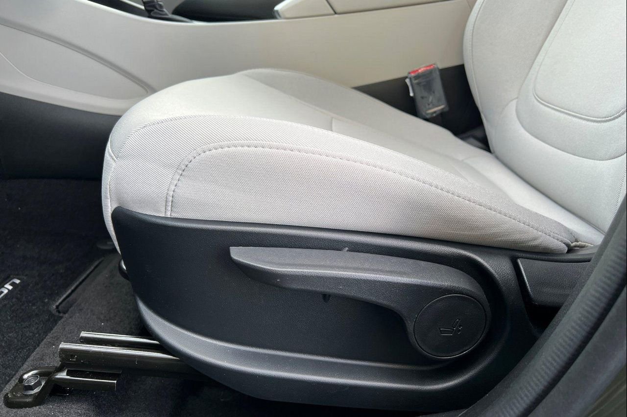 New 2026 Green Hyundai SE AWD image 13