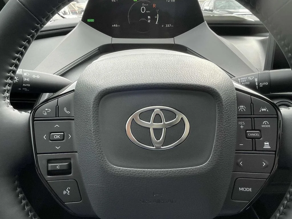 New 2026 Wind Chill Pearl Toyota Nightshade image 16