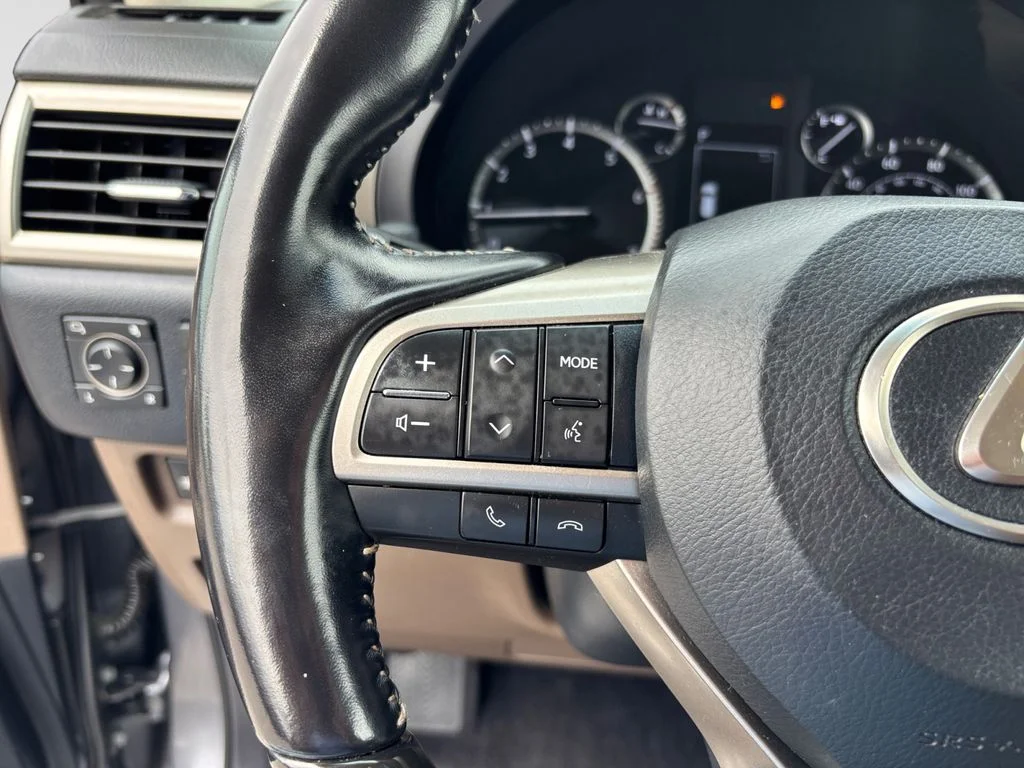 Used 2021 Gray Lexus 460 image 26