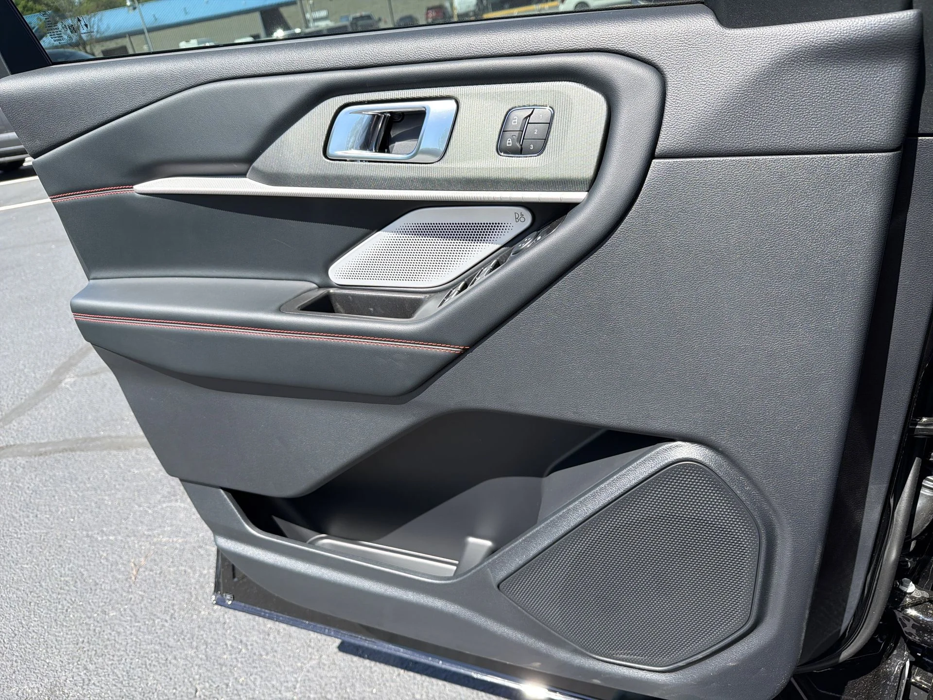 New 2026 Agate Black Metallic Ford ST image 17