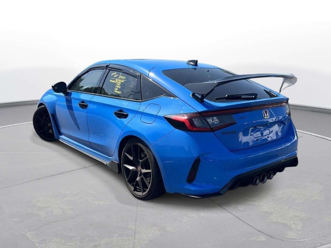 Used 2024 Boost Blue Pearl Honda Type R image 8