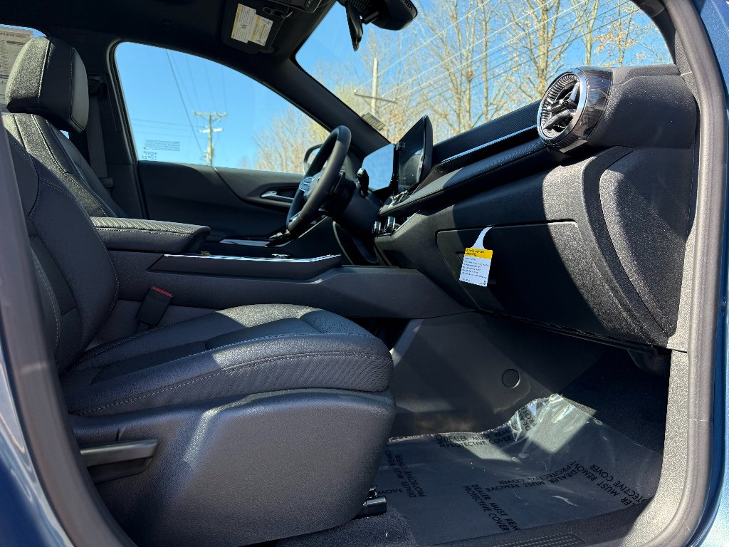 2026 Chevrolet Equinox LT - Photo 28