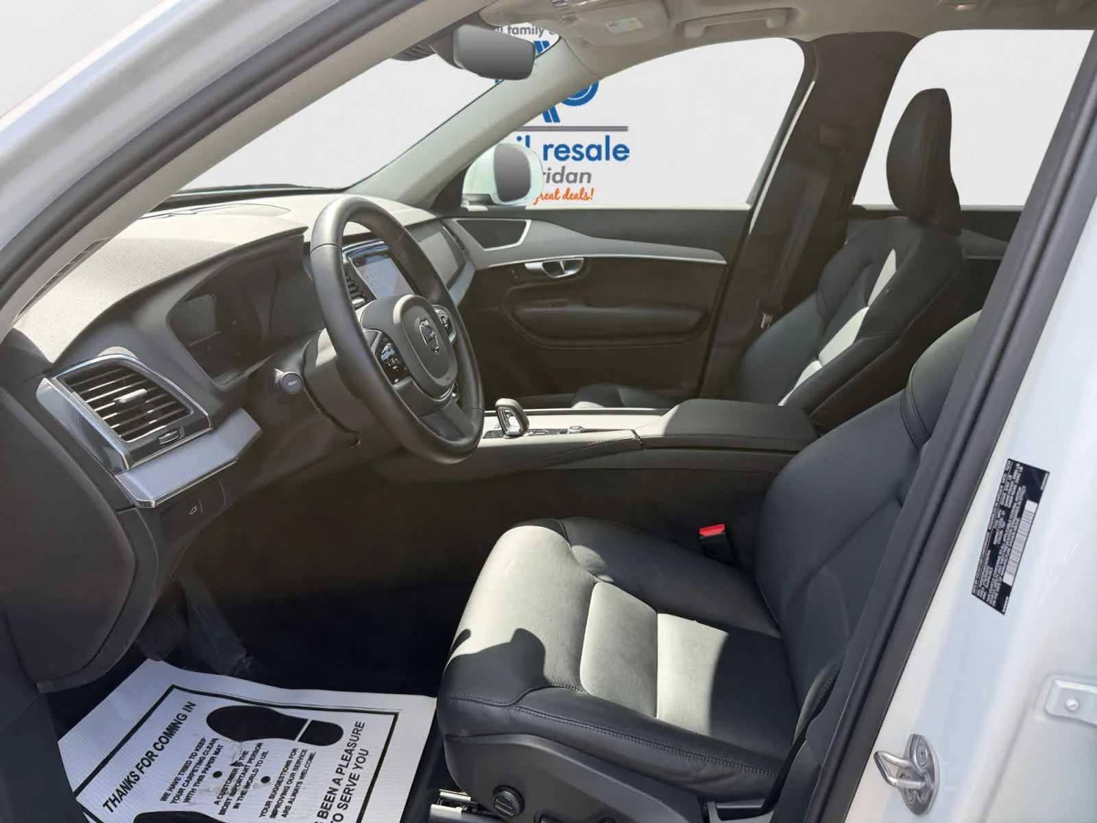 Used 2025 Crystal White Metallic Volvo Core image 11