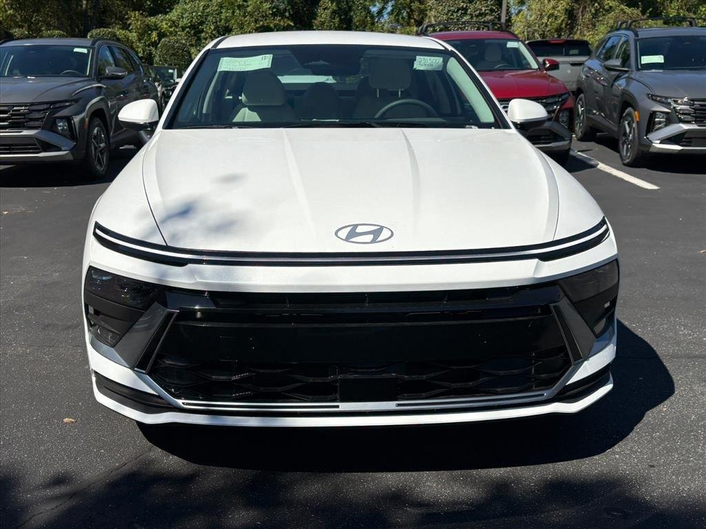 New 2026 Serenity White Pearl Hyundai Blue image 17