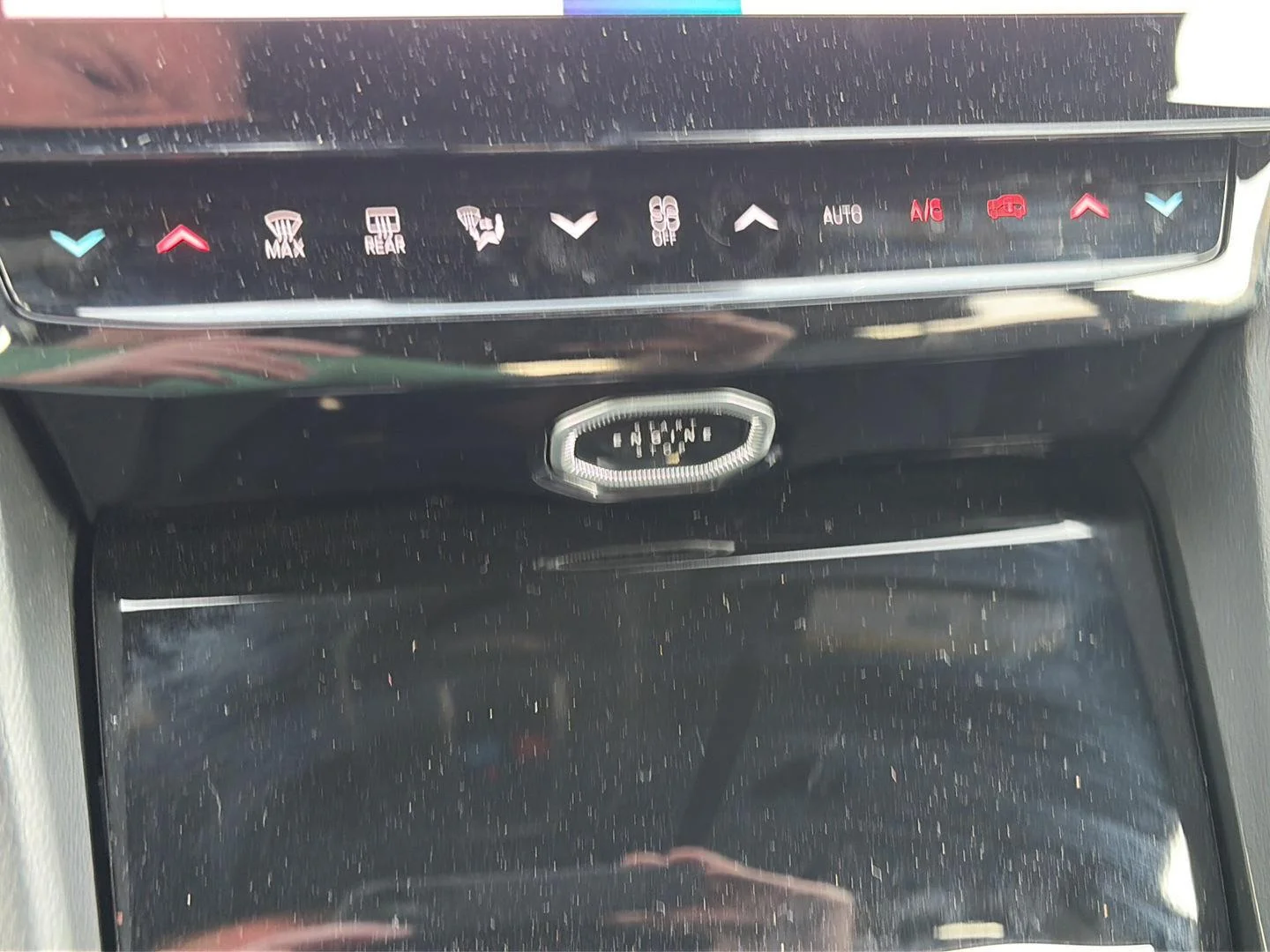 Used 2026 Diamond Black Crystal Pearlcoat Jeep Limited image 14