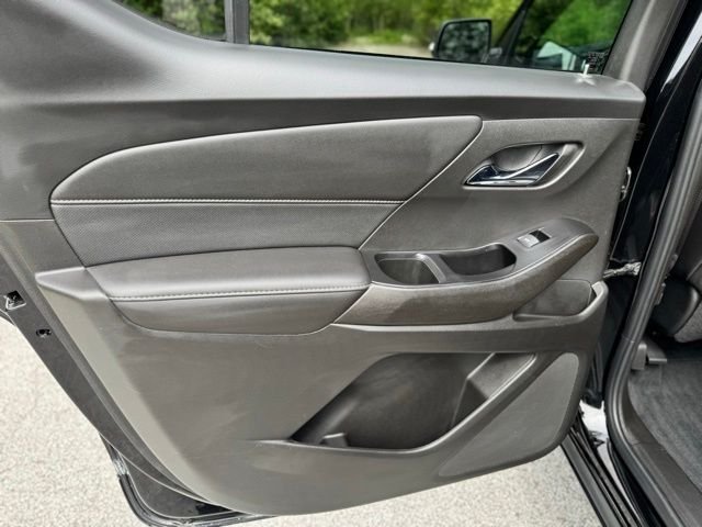 2023 Chevrolet Traverse Premier - Photo 11