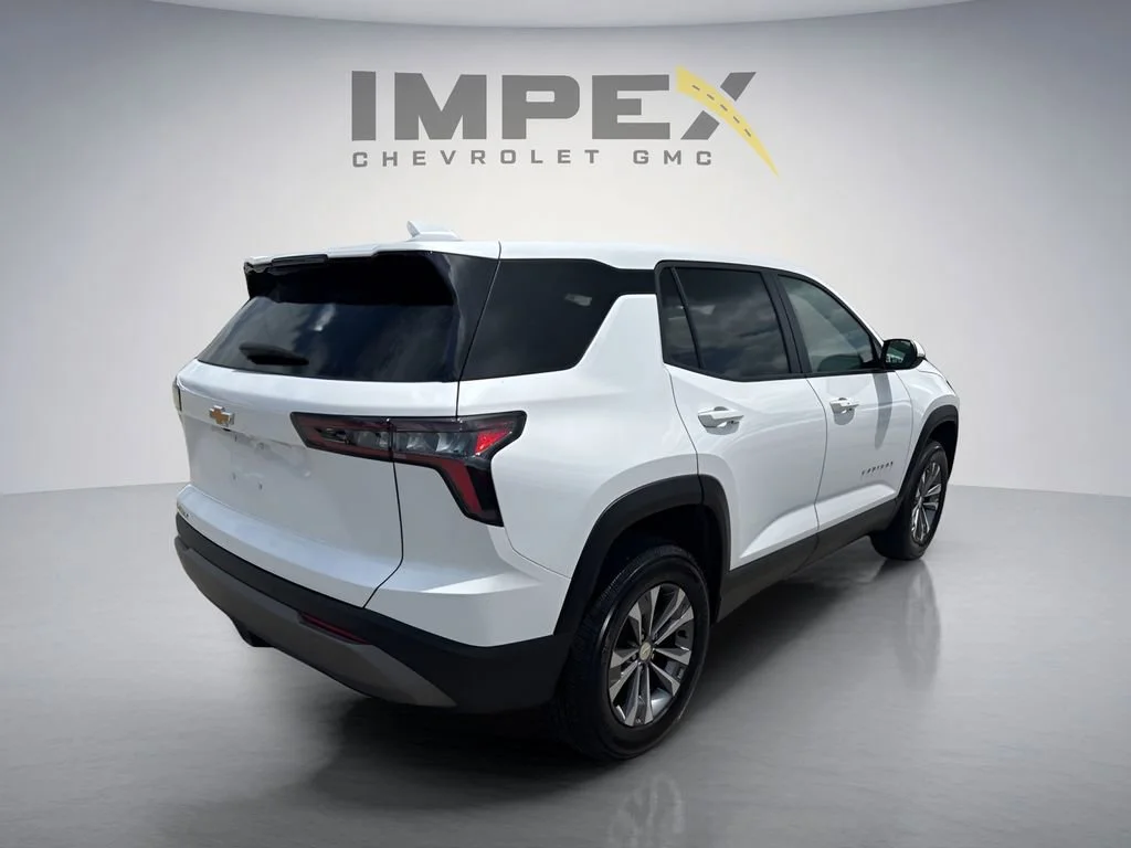 Used 2026 Summit White Chevrolet LT image 5