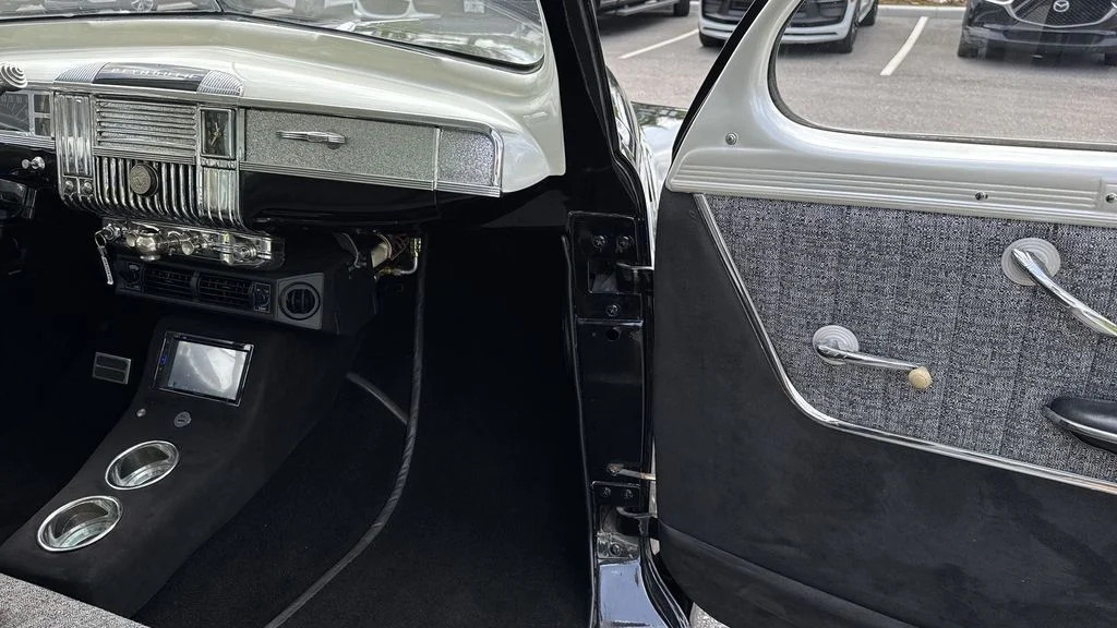2022 Chrysler Voyager LX - Photo 21