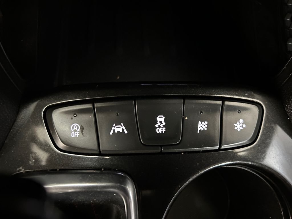 Used 2022 Black Chevrolet RS image 29