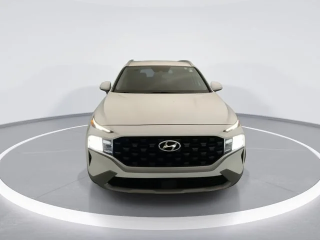 Used 2023 White Hyundai SEL image 7