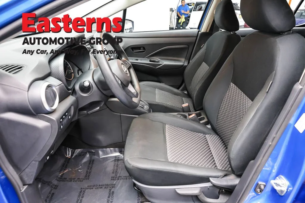 Used 2024 Blue Nissan 1.6 S image 13