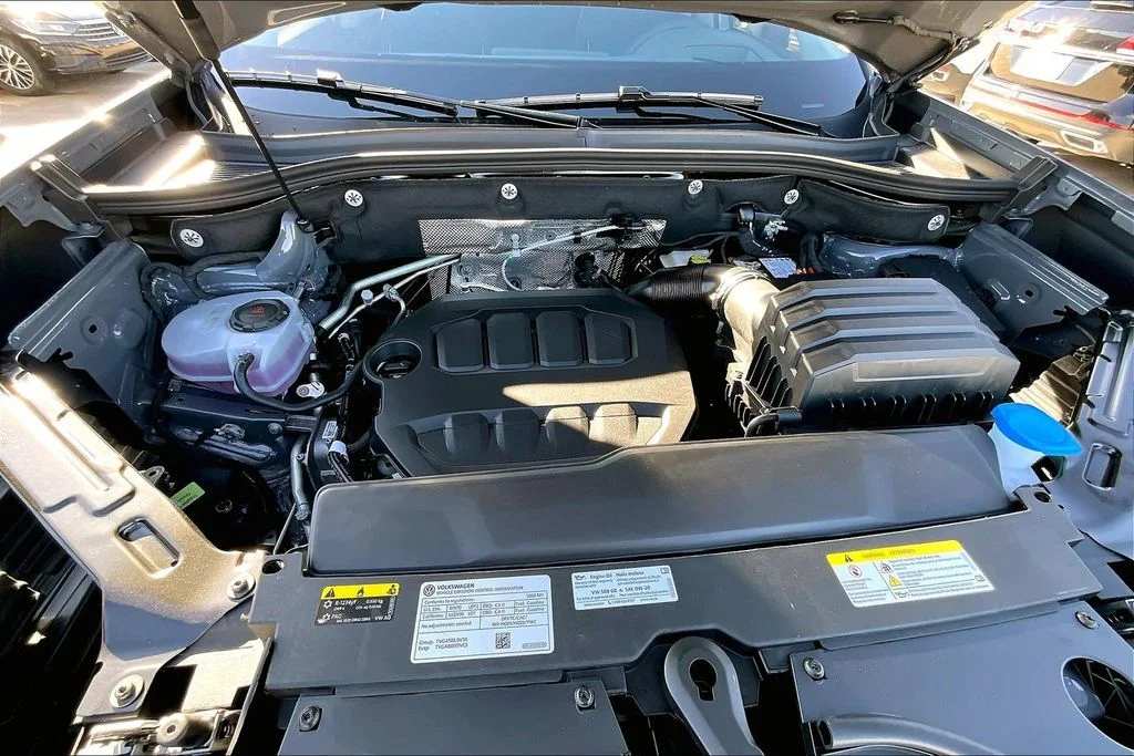 New 2026 Pure Gray Volkswagen 2.0T SEL Premium R-Line image 11