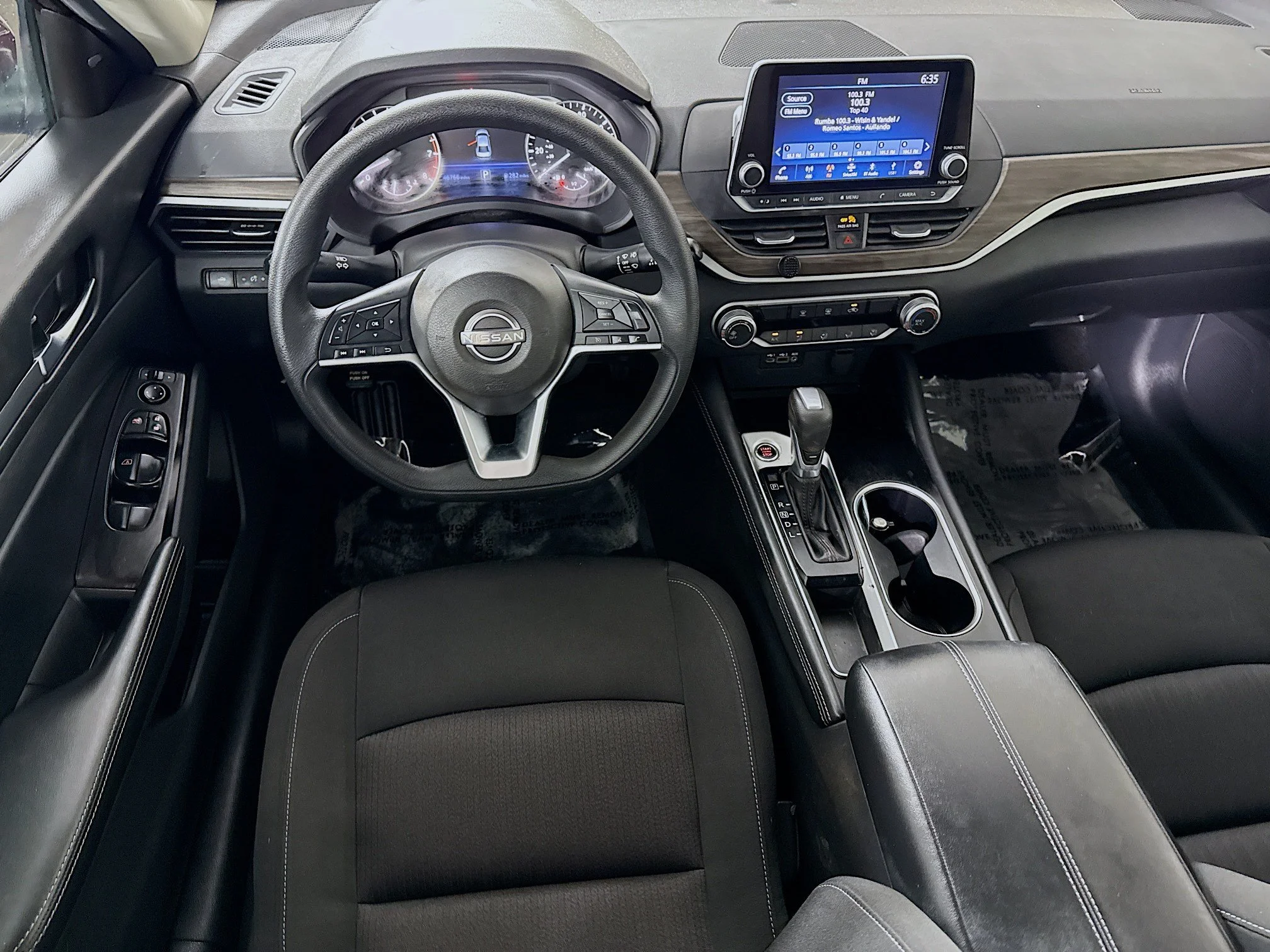 Used 2023 Garnet Pearl Metallic Nissan 2.5 SV image 13