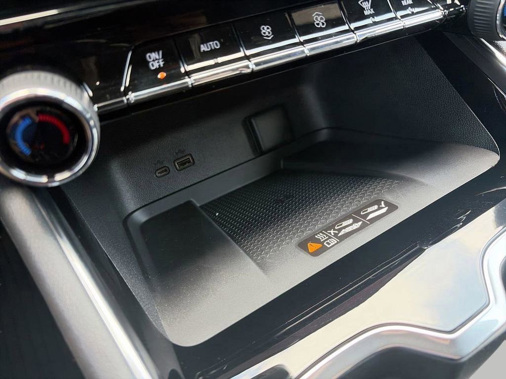 2026 Chevrolet Traverse RS - Photo 25
