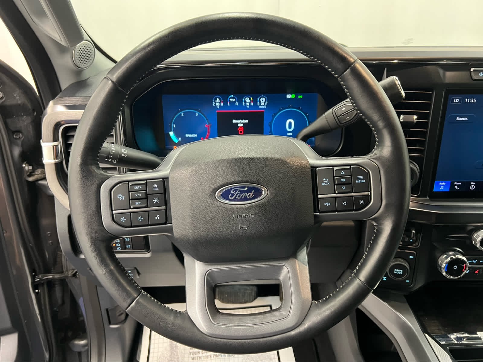 Used 2024 Carbonized Gray Metallic Ford LARIAT image 17