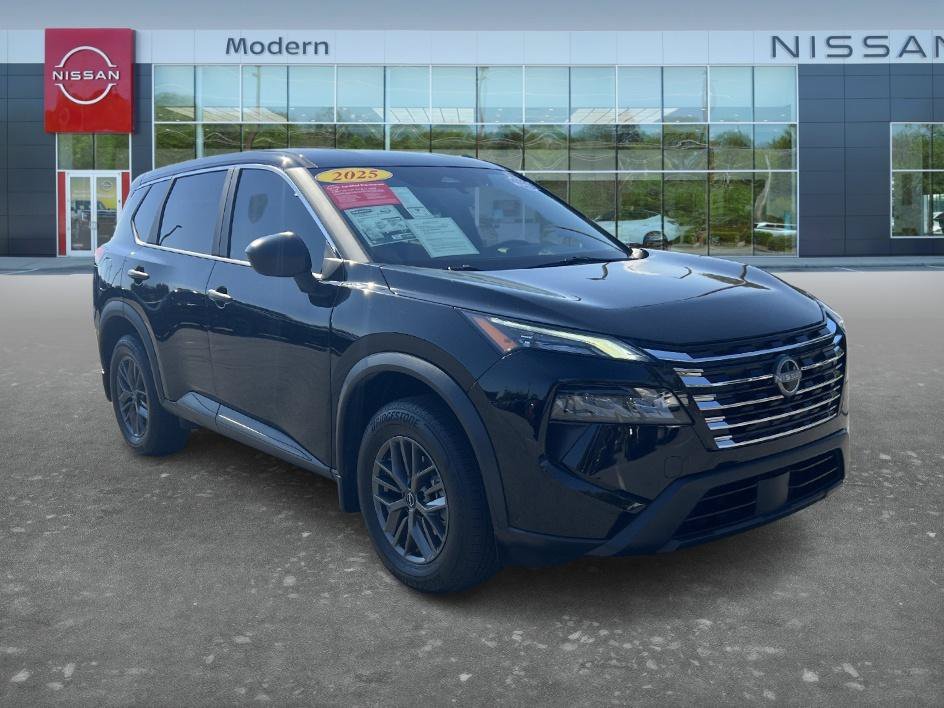 Used 2025 Super Black Nissan S image 3