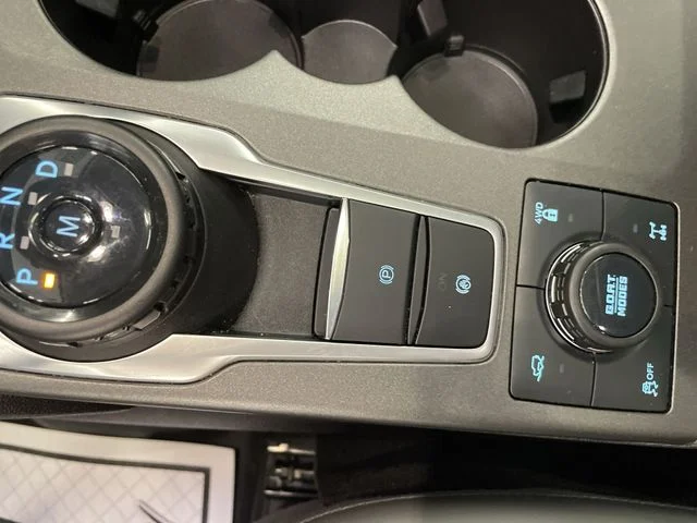 Used 2025 Velocity Blue Metallic Ford Badlands image 20