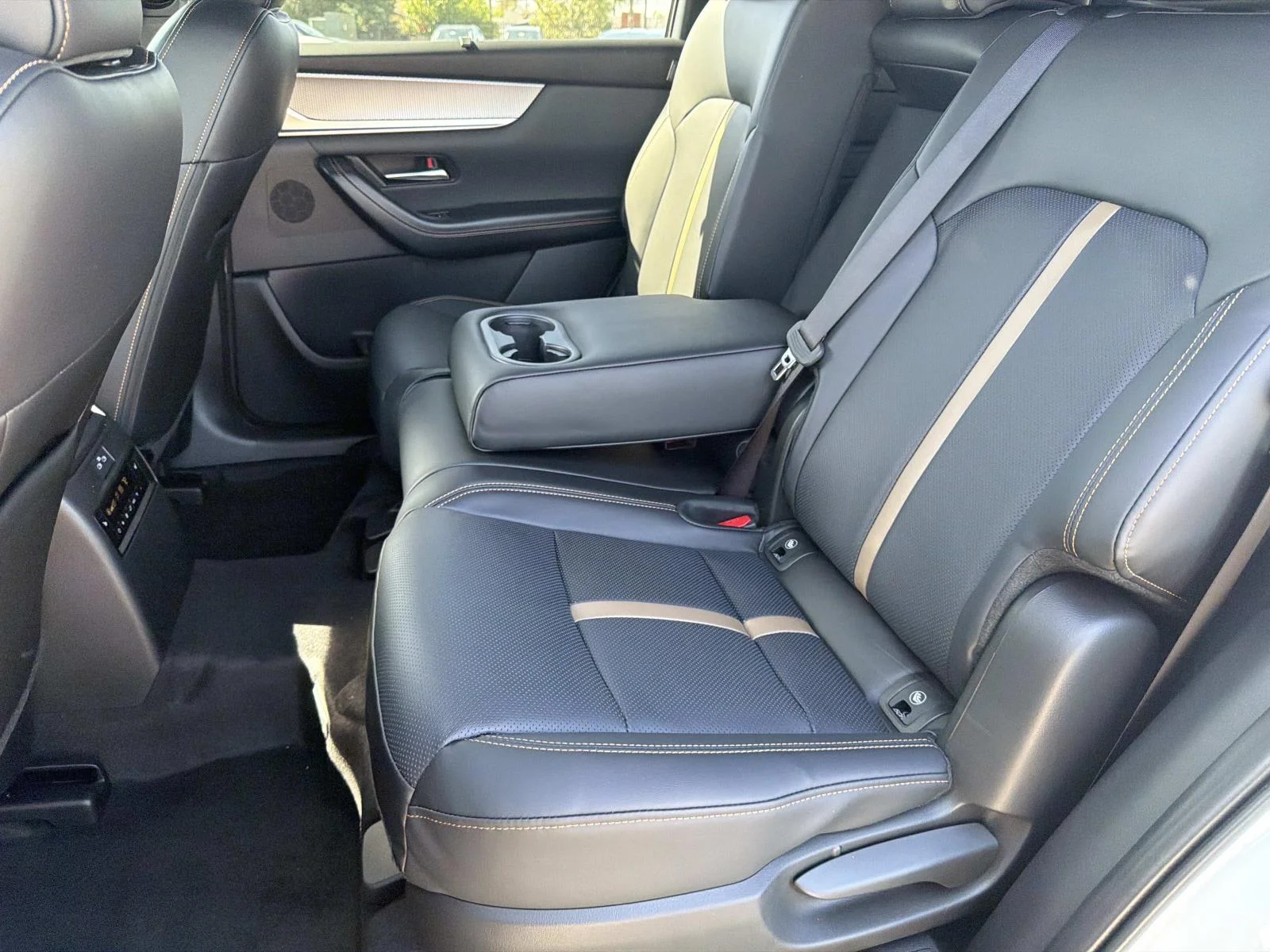 2026 Mazda CX-90 Premium Plus Package - Photo 22