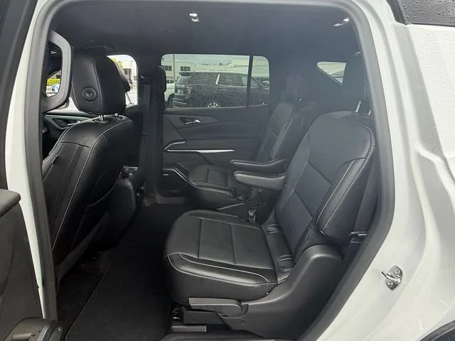 Used 2024 White Chevrolet LT image 11